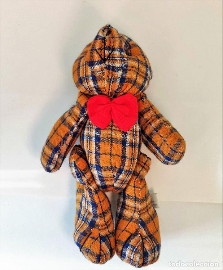 Juguetes antiguos: Mu&ntilde;eco de tela - Foto 4