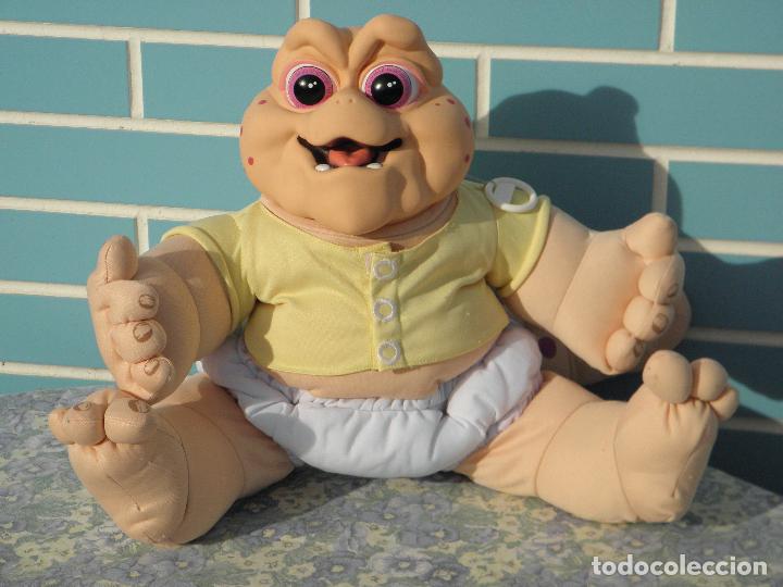 muñeco baby sinclair, el peque de la serie los - Compra venta en  todocoleccion