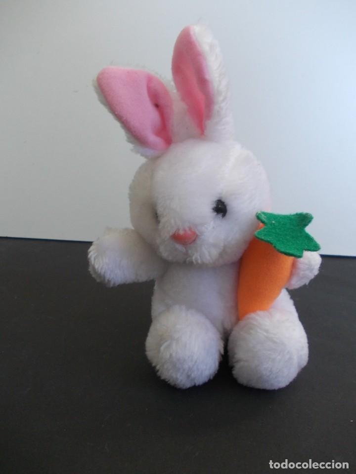 Peluche Conejo con Zanahoria Bonnie Bunny with Carrot 15 cm