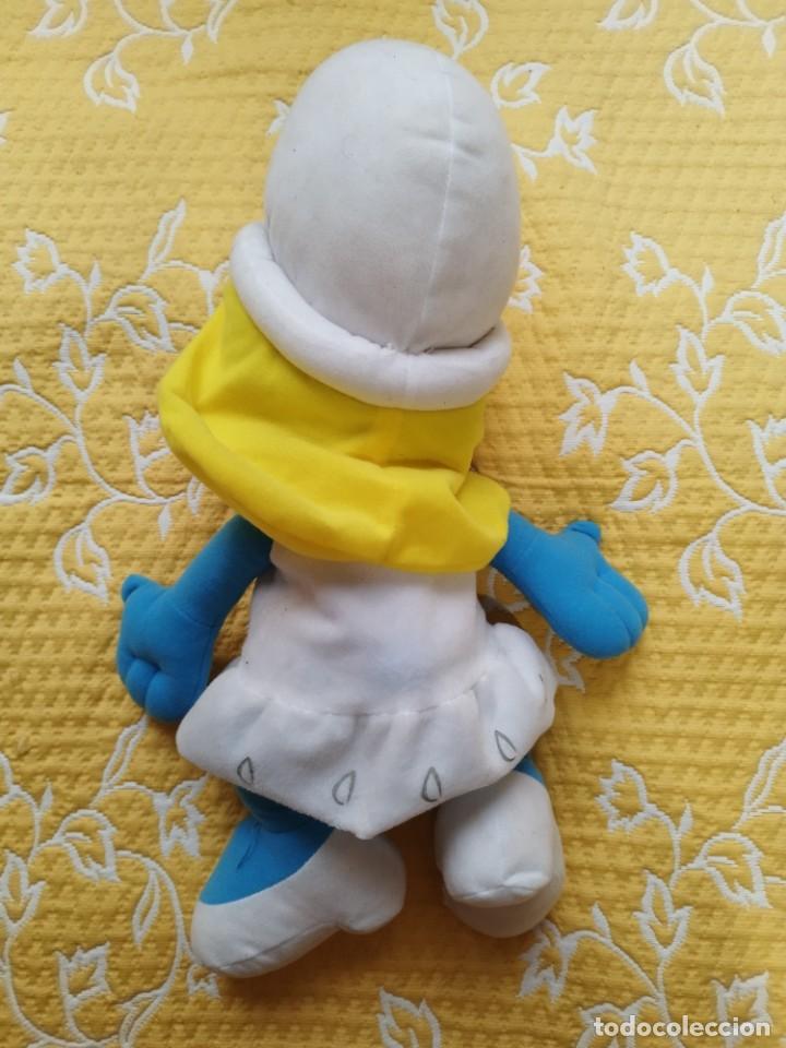 Juguetes antiguos: Pitufina peluche - Foto 2