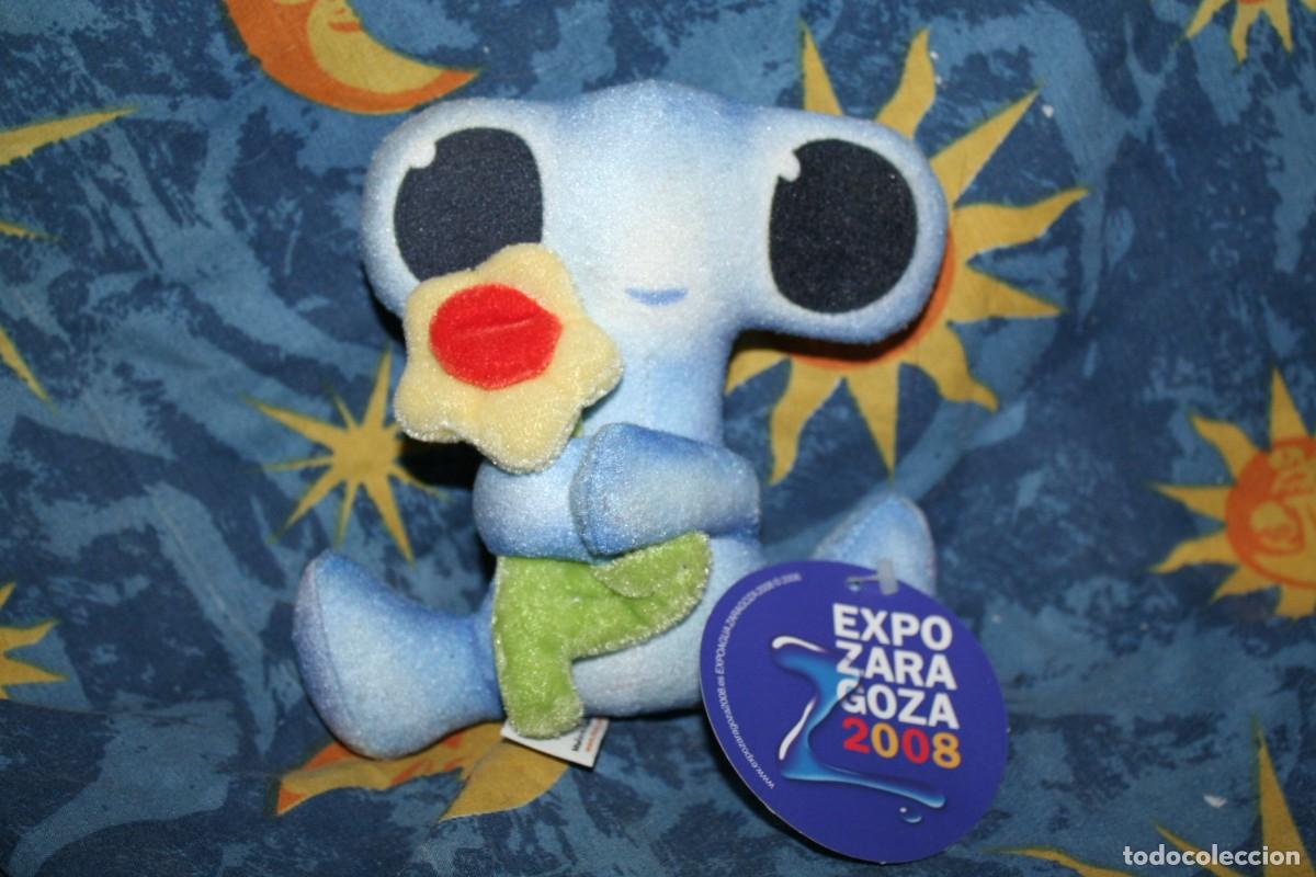 Juguetes antiguos: peluche juguete mu&ntilde;eco expo zaragoza 2008 fluvi con etiqueta