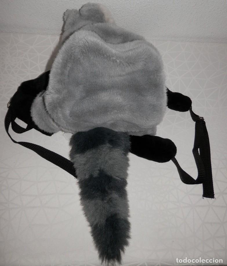 Juguetes antiguos: PELUCHE /MUCHILA MAPACHE - Foto 2