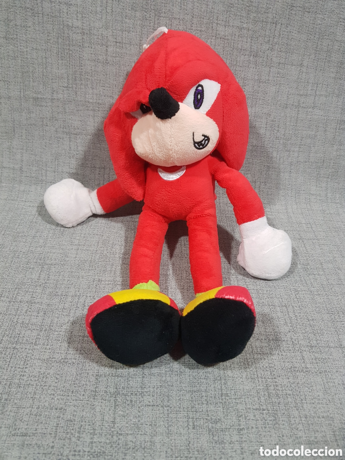 Juguetes antiguos: PELUCHE SONIC KNUCKLES 30 CMS - Foto 1