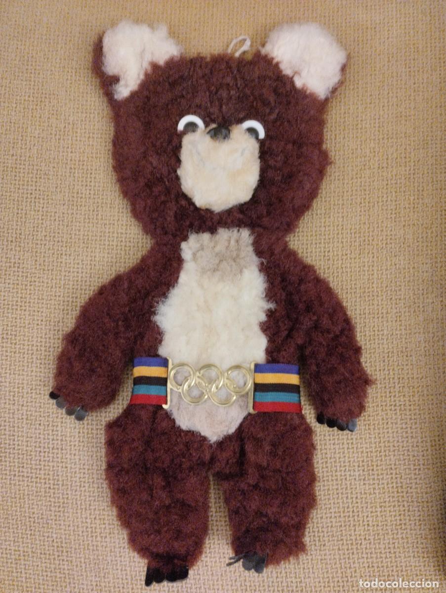 Mascotte De L'ours Russe Aux Jeux Olympiques De Moscou De 1980 Image