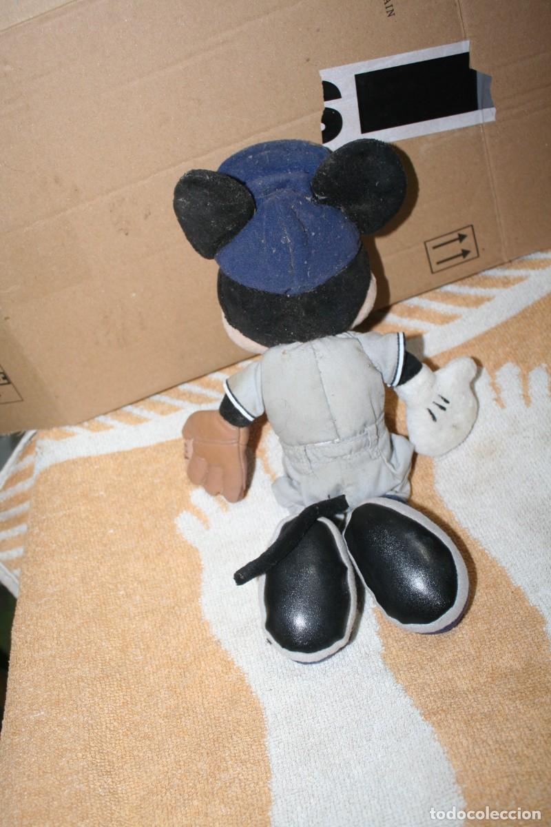 Juguetes antiguos: peluche mu&ntilde;eco mickey mouse - Foto 2