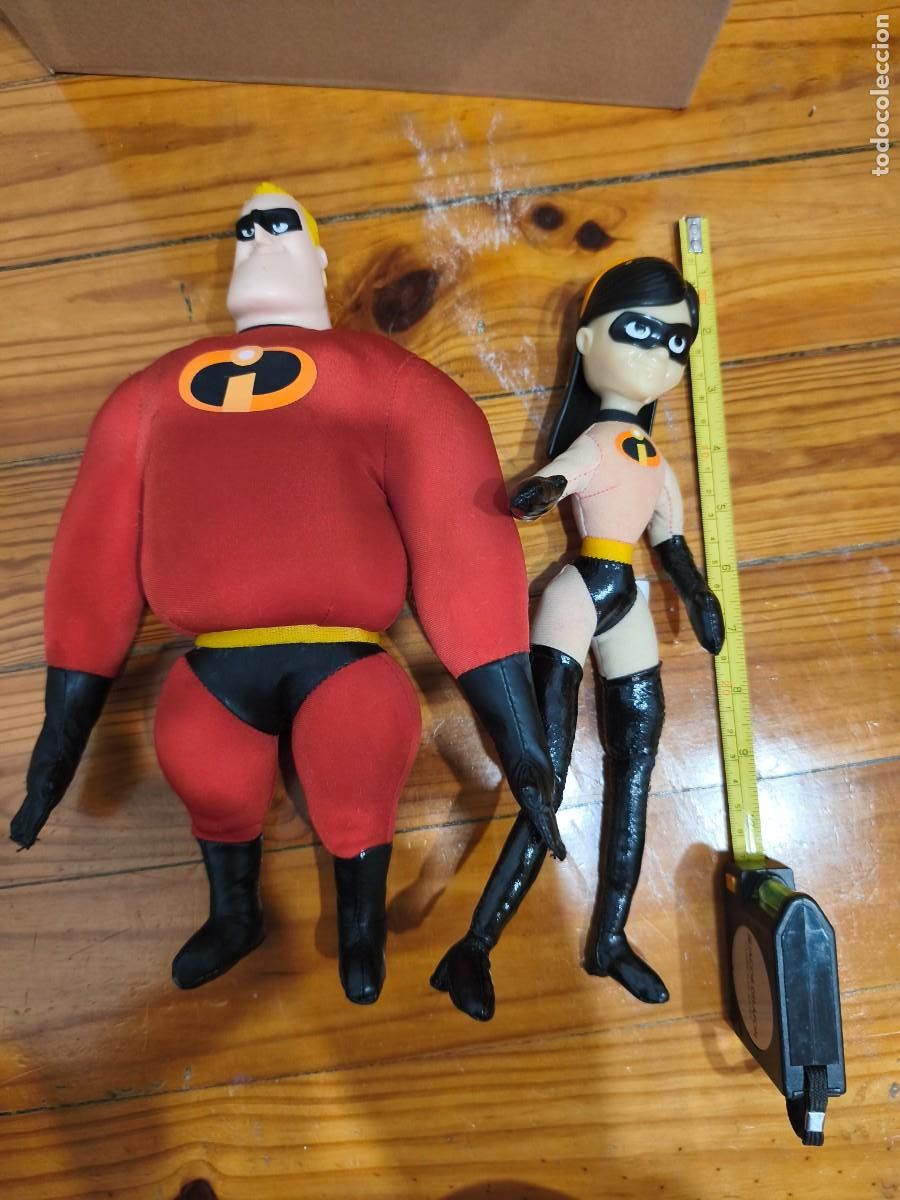 Juguetes antiguos: Dos peluches de los increibles - Foto 1