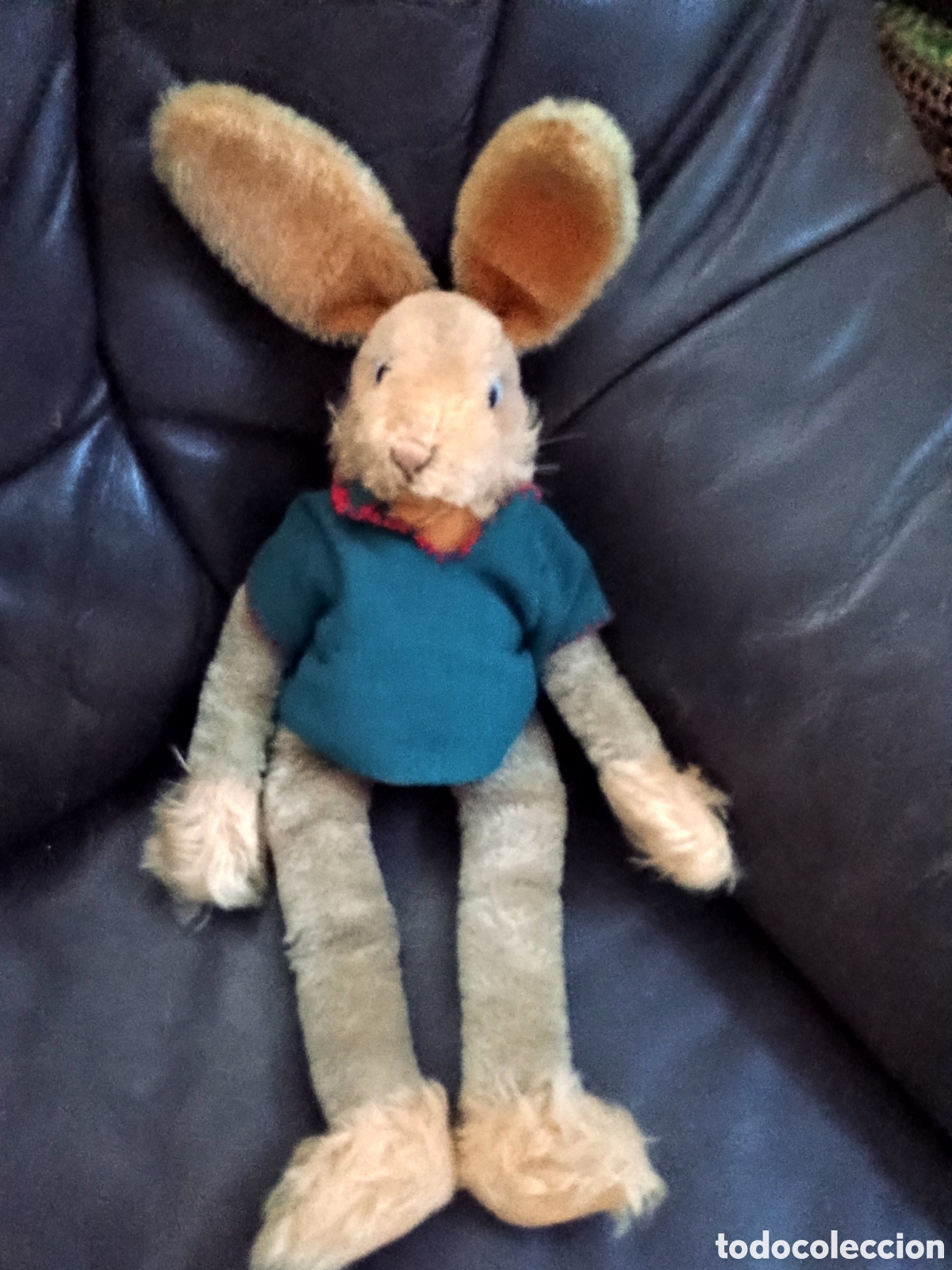 Brinquedos Antigos: Lulac liebre de peluche articulada.