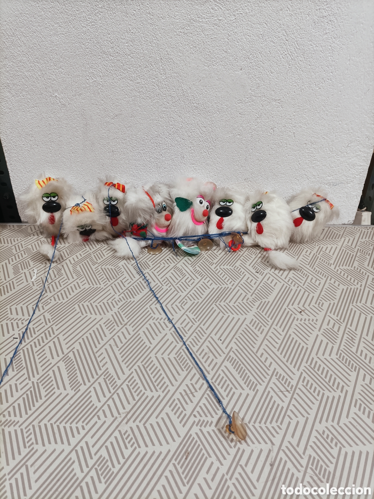 Juguetes Antiguos: Lote de mu&ntilde;ecos de peluche colgantes