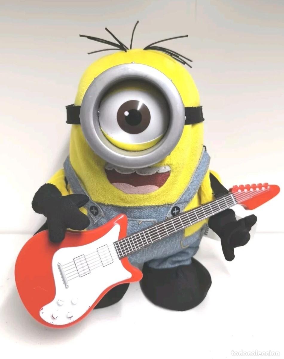Juguetes Antiguos: Minions Rock And Rock Funciona 25cm