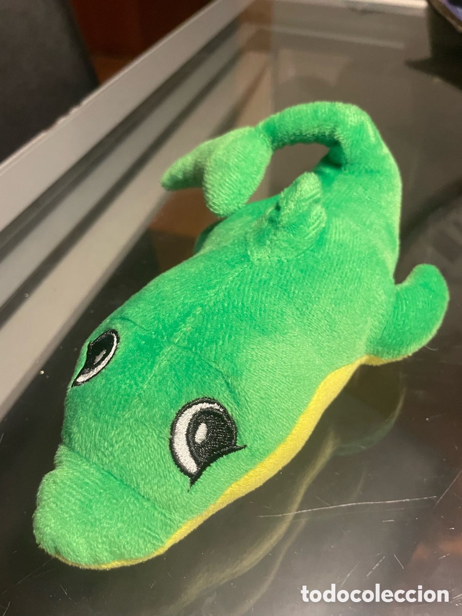 Juguetes antiguos: Peluche, delf&iacute;n verde - Foto 1