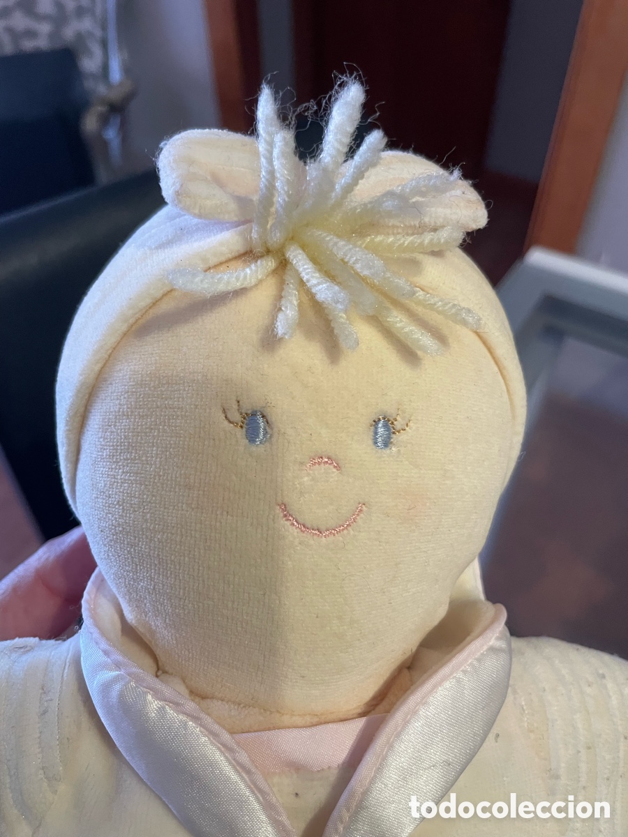 Juguetes antiguos: Mu&ntilde;eca de trapo con sonajero - Foto 3