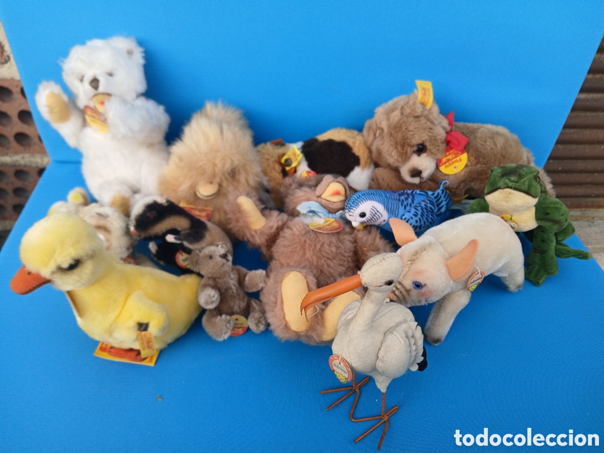Juguetes Antiguos: GRAN LOTE, 13 PELUCHES STEIFF, OSITO, RANA, CIG&Uuml;E&Ntilde;A ETC.