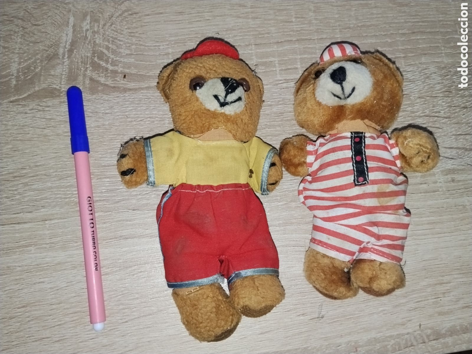Juguetes antiguos: Lote de 2 Ositos de Peluche Publicitarios de AGFA - A&ntilde;os 80/90 - Con Ropita Original y Articulados