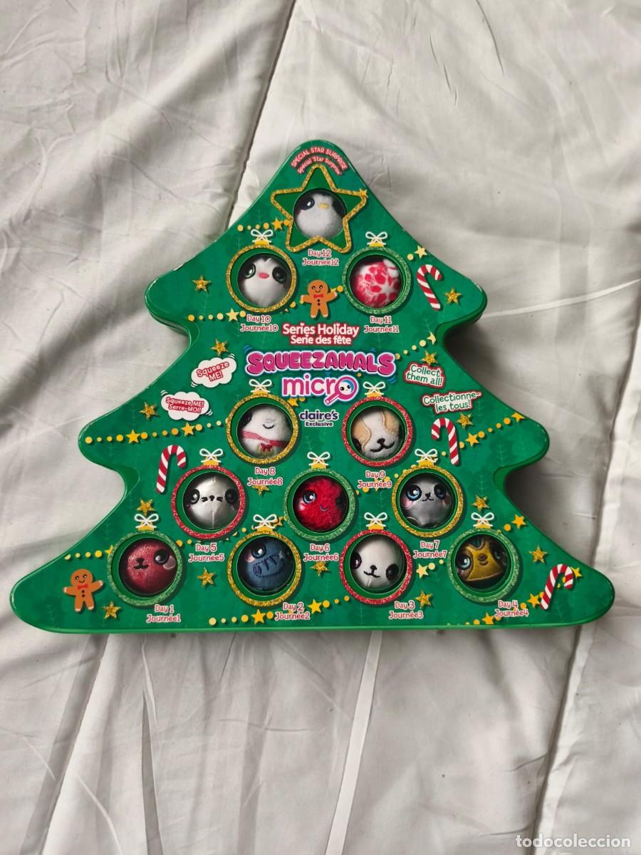 Juguetes antiguos: Squeezamals Micros .Holiday Series. Claires exclusive . 12 peluches en Caja original &aacute;rbol navidad