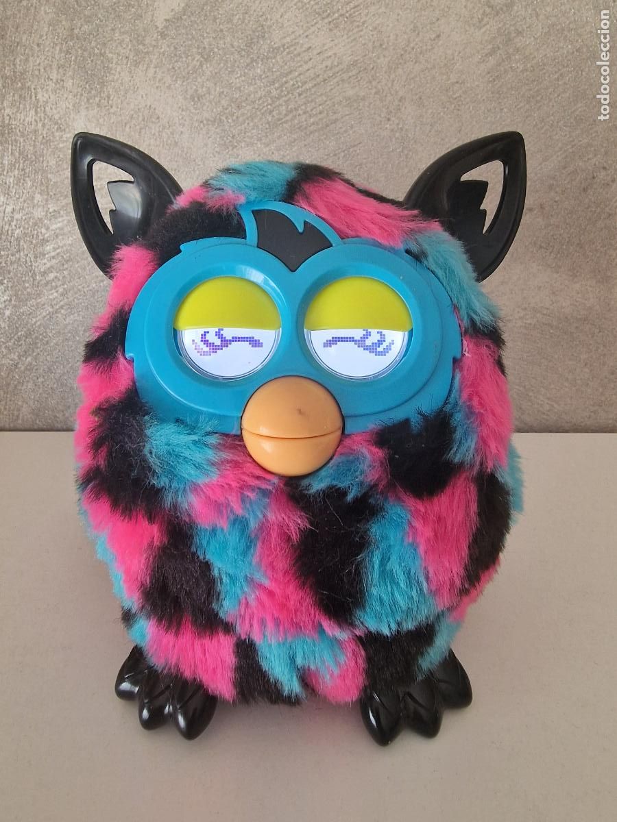 Juguetes antiguos: FURBY BOOM TRI&Aacute;NGULOS