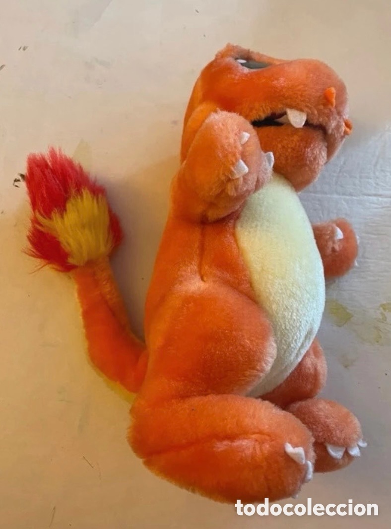 Juguetes antiguos: Peluche de Charmander - Foto 3