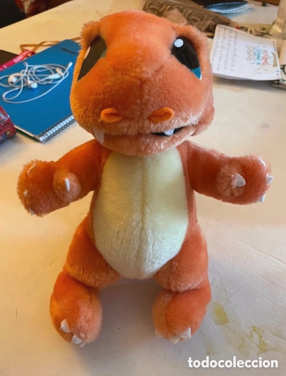 Juguetes antiguos: Peluche de Charmander - Foto 1