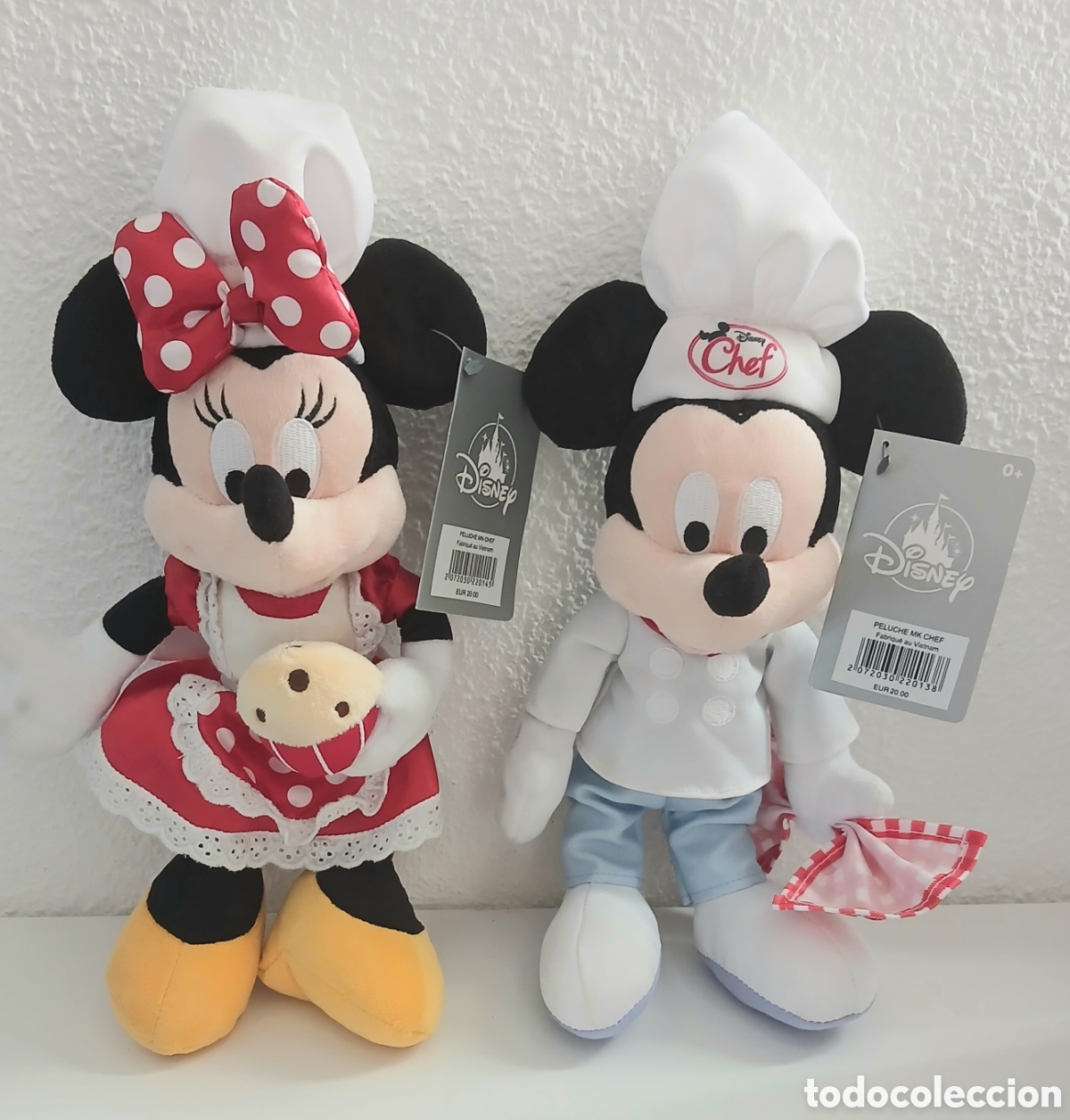 Juguetes antiguos: Lote Peluches Mickey y Minnie Chef - Exclusivos Disneyland Par&iacute;s - Originales con Etiqueta.