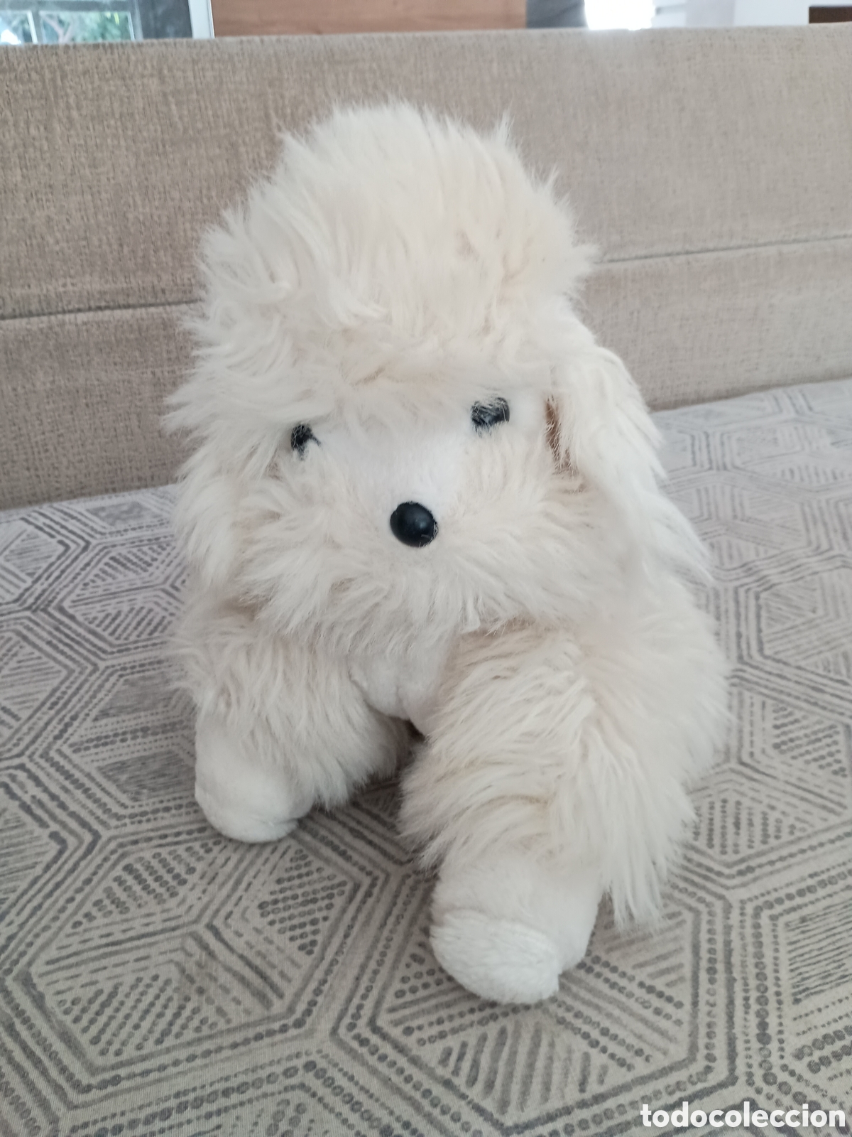 Juguetes antiguos: Perrito caniche de peluche