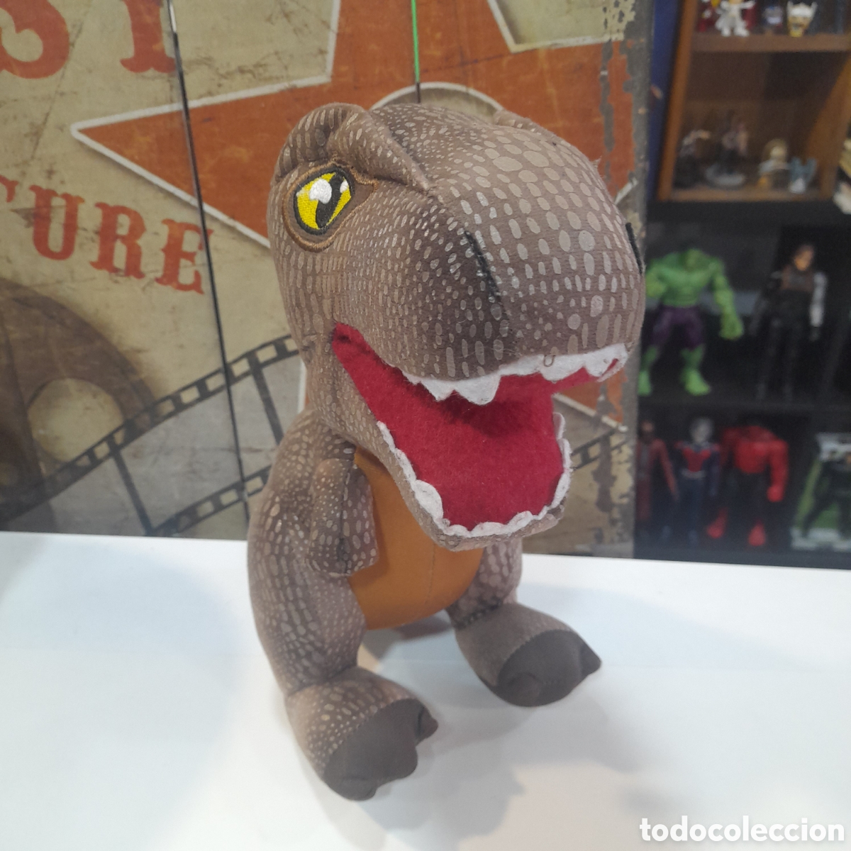 Juguetes antiguos: Peluche Tiranosaurio Rex