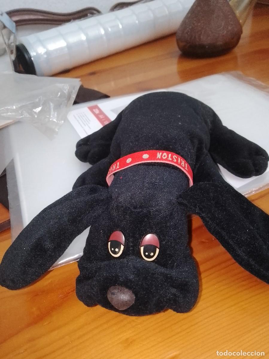 Juguetes antiguos: Peluche trist&oacute;n a&ntilde;os 80 nuevo una jugueter&iacute;a antigua &uacute;nico negro