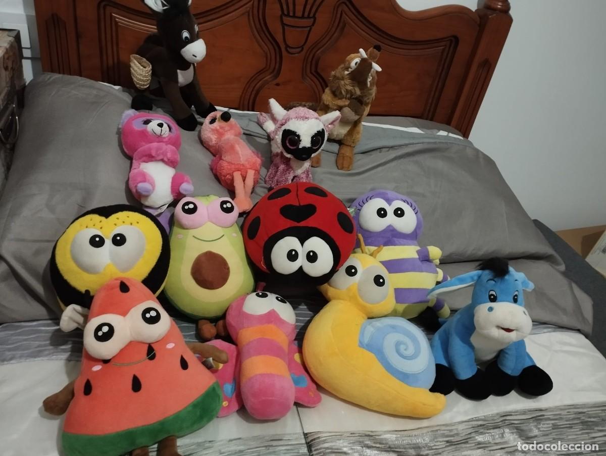 Juguetes antiguos: peluches varios adorables