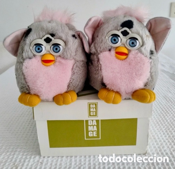 Juguetes antiguos: Pantuflas Furby Vintage Originales (1999) Talla 40/41.