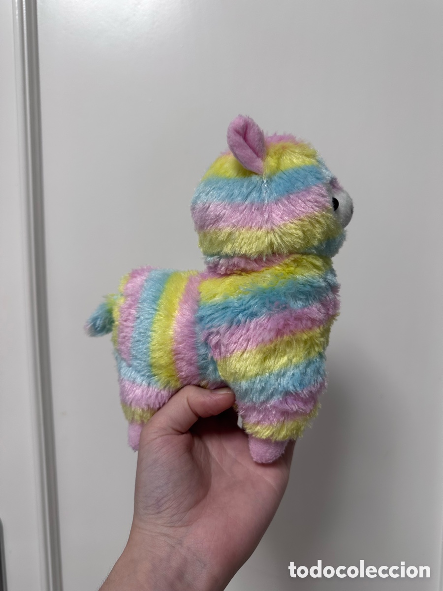 Juguetes antiguos: Peluche alpaca de colores peque&ntilde;o