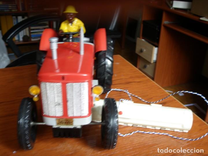 Juguetes antiguos Pay&aacute;: TRACTOR PAYA REF 857 CON CAJA - Foto 4