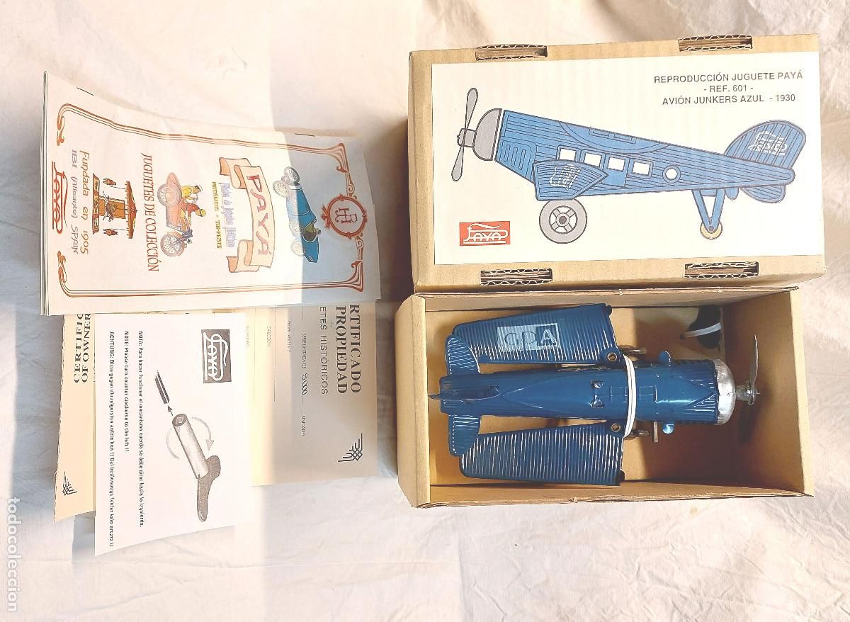 Juguetes antiguos Pay&aacute;: Avion Junkers Azul Pay&aacute; Ref 601. Edici&oacute;n limitada 5000. Med. 16 cm