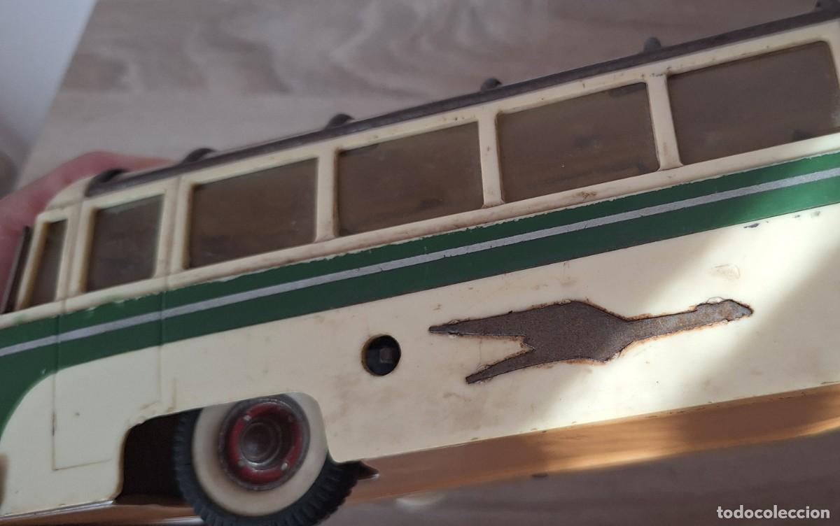 Juguetes antiguos Pay&aacute;: Autob&uacute;s Studebaker de Paya - Foto 12
