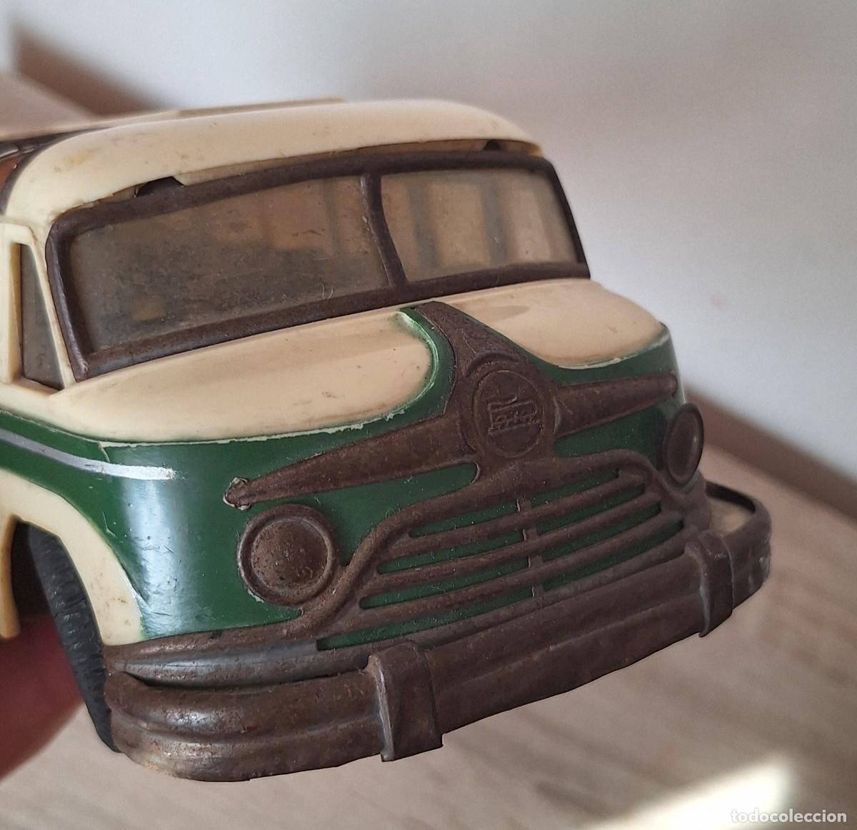 Juguetes antiguos Pay&aacute;: Autob&uacute;s Studebaker de Paya - Foto 20