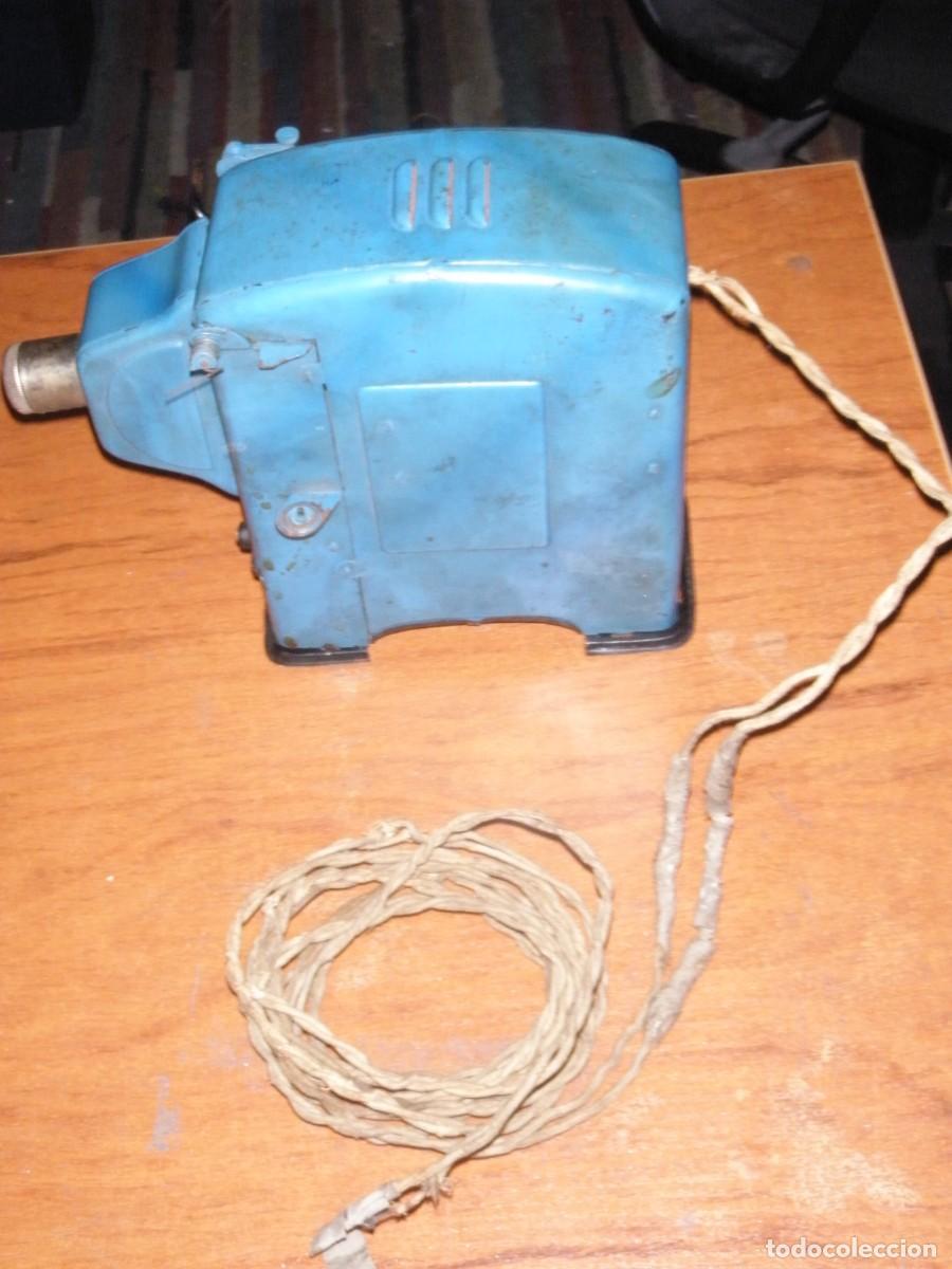 Juguetes antiguos Pay&aacute;: ANTIGUO PROYECTOR PAYA - Foto 2