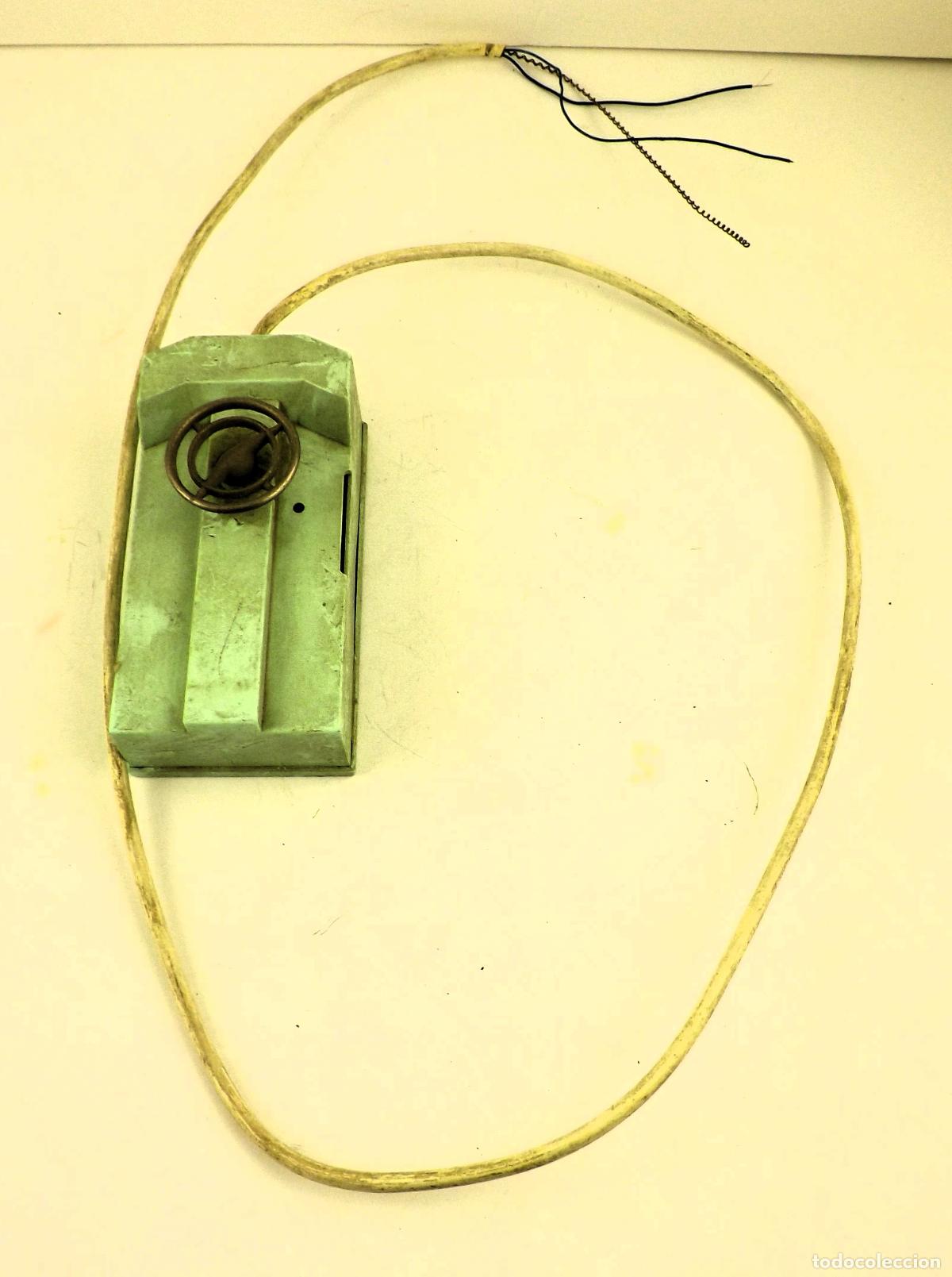 Juguetes antiguos Pay&aacute;: Citro&euml;n Tibur&oacute;n Pay&aacute;. Mando pilas