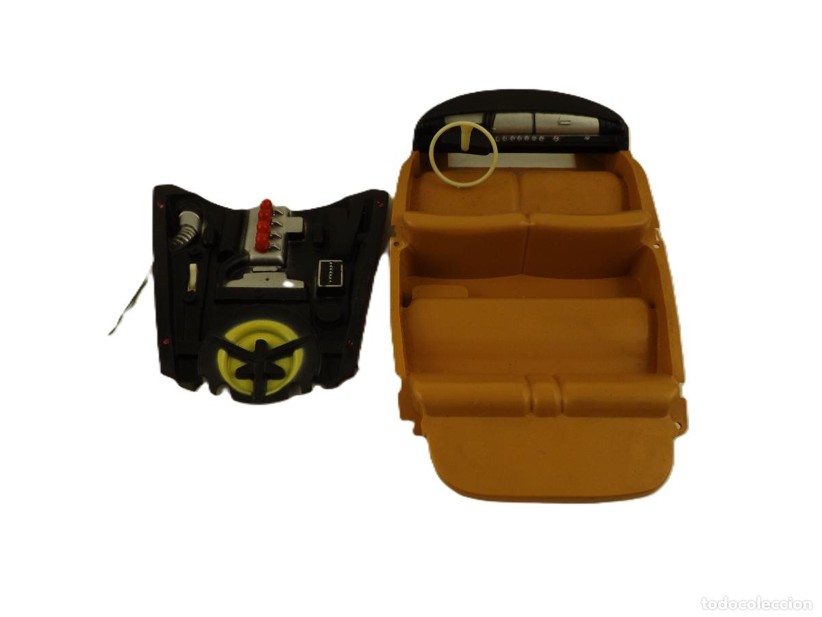 Juguetes antiguos Pay&aacute;: Citro&euml;n DS Tibur&oacute;n Pay&aacute;. Interior y motor simulado. Desguace para restaurar o canibalizar