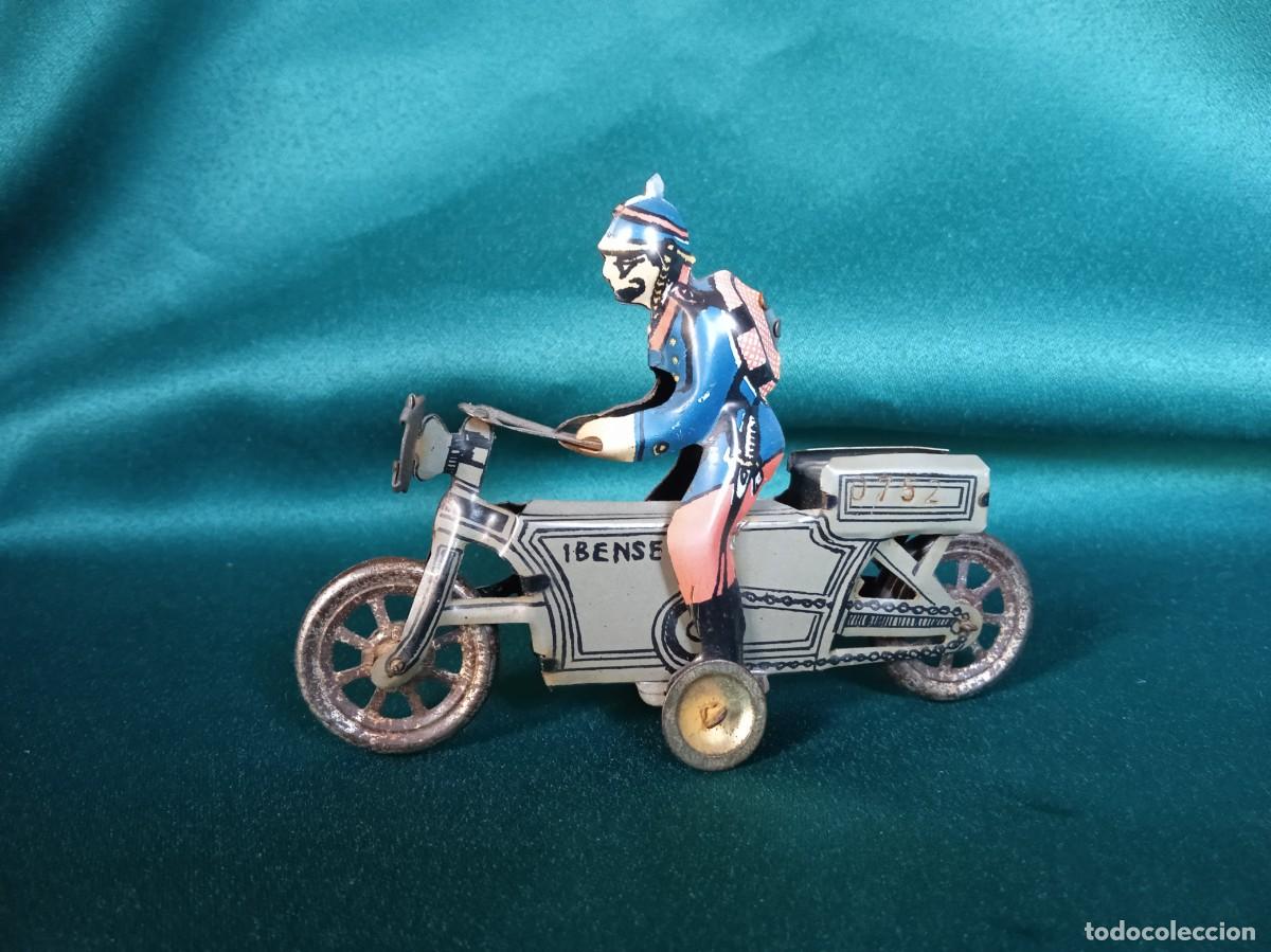 Juguetes antiguos Pay&aacute;: MOTO Hojalata &rdquo;IBENSE&rdquo;, de PAYA (IBI).