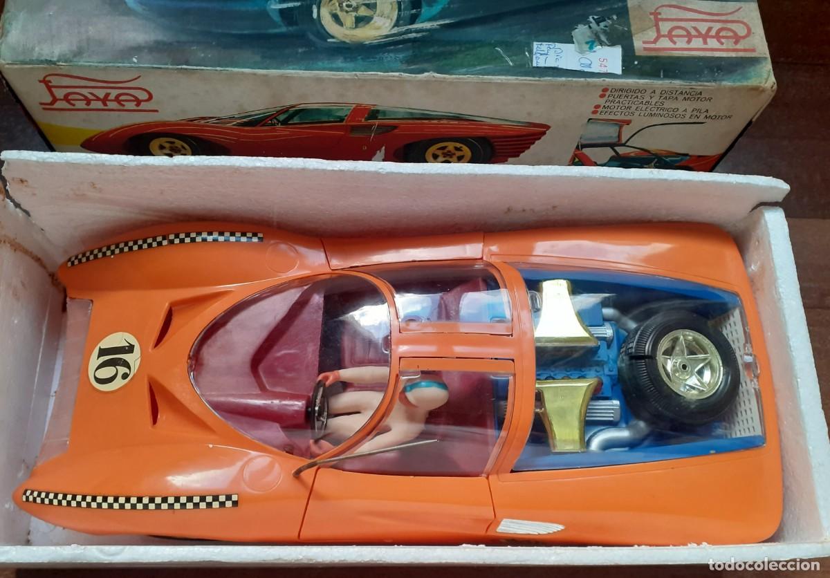 Juguetes antiguos Pay&aacute;: Paya Ferrari Naranja Radio Dirigido puertas gaviota efectos luminosos
