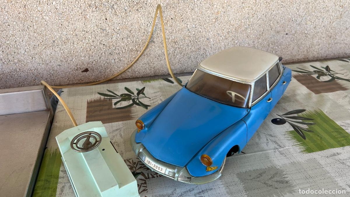 Altes Spielzeug Pay&aacute;: CITROEN DS 19 PAYA DESGUACE