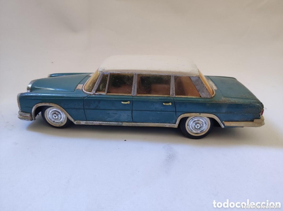 Altes Spielzeug Pay&aacute;: Antiguo coche Mercedes 600 Pullman de paya