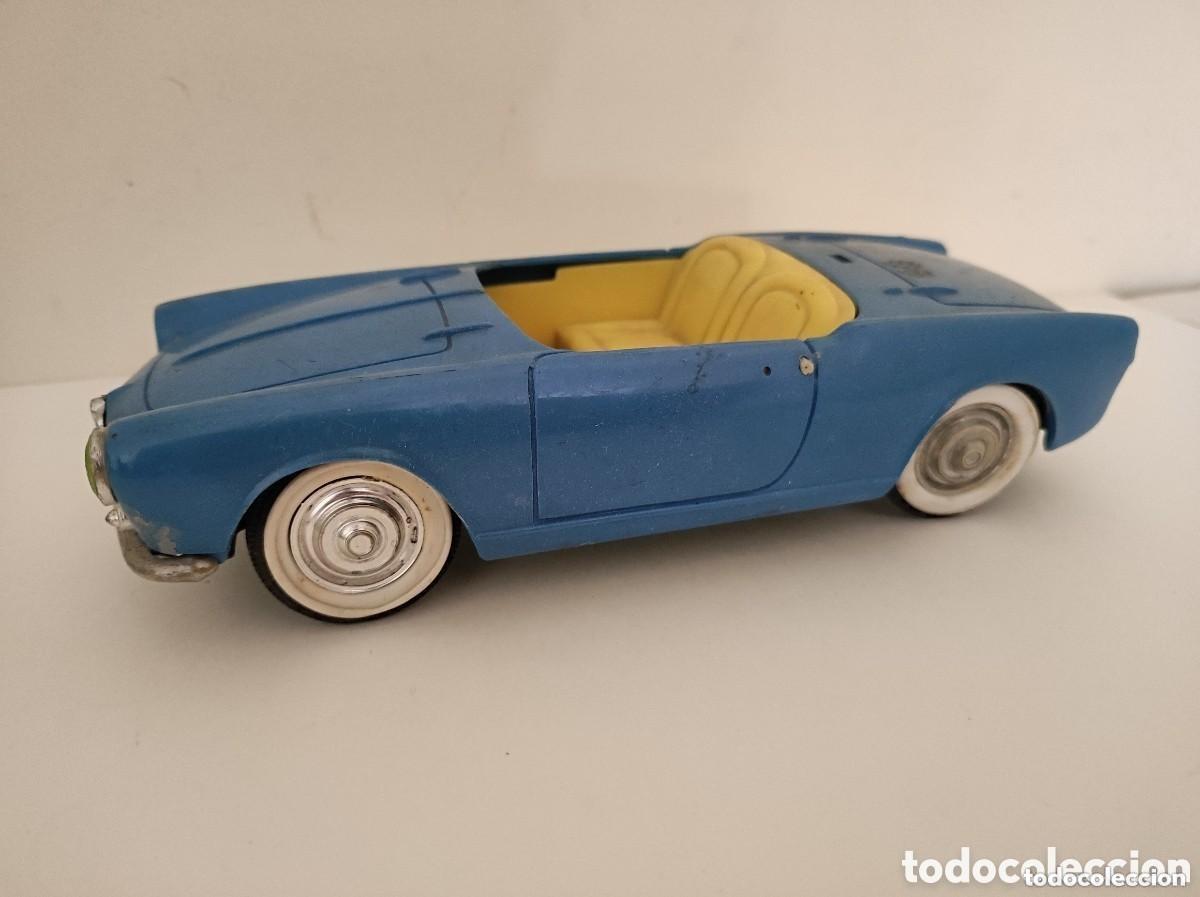 Juguetes antiguos Pay&aacute;: Antiguo coche paya Alfa Romeo Giulietta