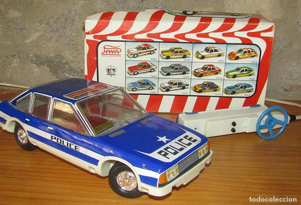 Juguetes antiguos Pay&aacute;: ANTIGUO COCHE POLICIA CHRYSLER DE PAYA - NUEVA, EN SU CAJA Y FUNCIONANDO - A&Ntilde;OS 70 - CABLEDIRIGIDO