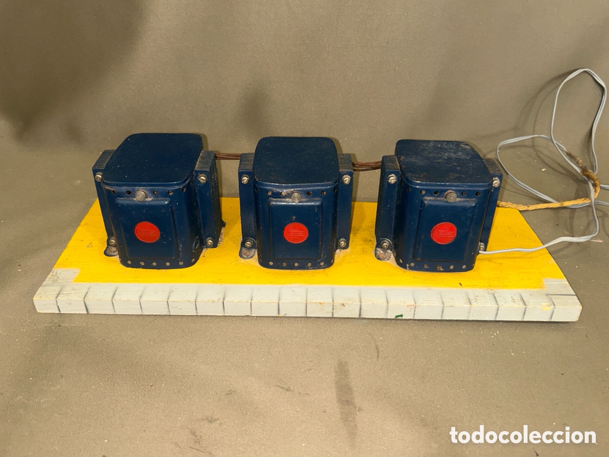 Juguetes antiguos Pay&aacute;: LOTE DE 3 TRANSFORMADORES EL&Eacute;CTRICOS DE TREN PAYA, A&Ntilde;OS 50 *VER FOTOS*