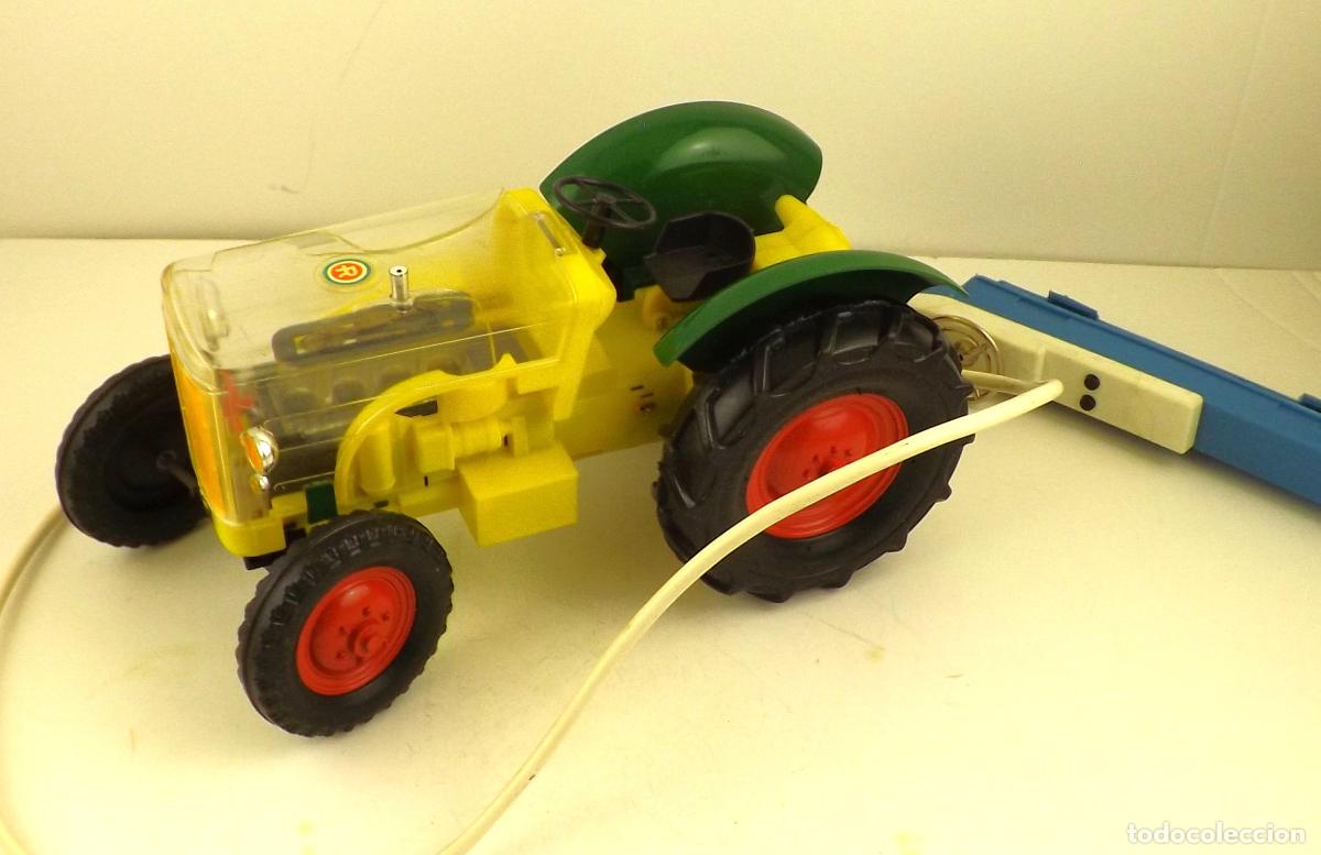 Juguetes antiguos Pay&aacute;: Paya Tractor mec&aacute;nico ref 862 (Restaurar) - Foto 2