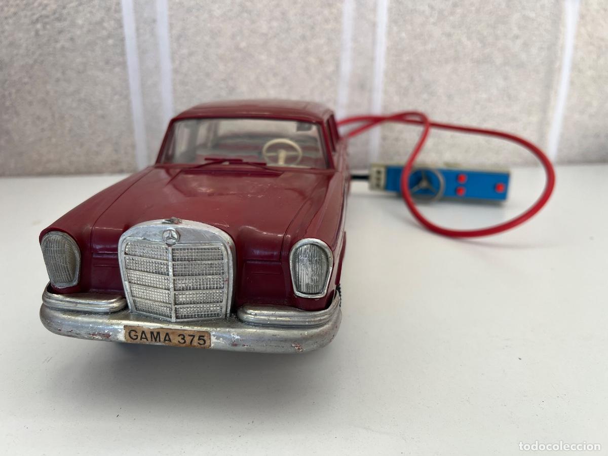 Juguetes antiguos Pay&aacute;: MERCEDES 220 GAMA 375 ELECTRICO TIPO PAYA