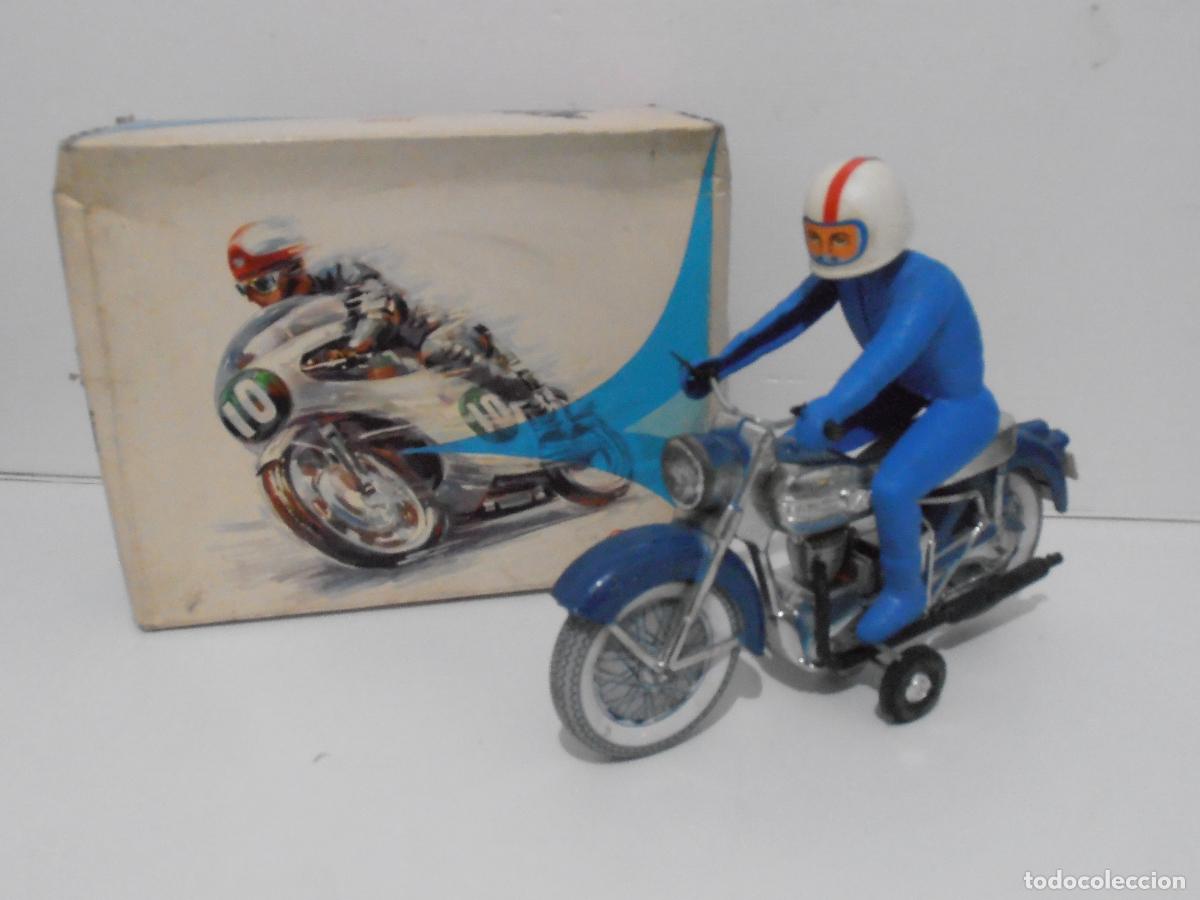 Altes Spielzeug Pay&aacute;: MOTO A FRICCION CON SIRENA, PAYA, REF 3109, CAJA ORIGINAL, ANTIGUA JUGUETERIA