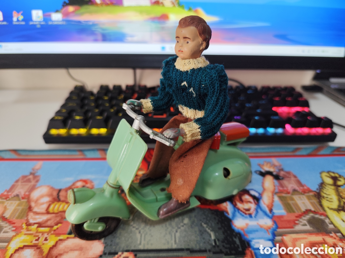 Juguetes antiguos Pay&aacute;: Moto vespa paya a&ntilde;os 50 pieza incre&iacute;ble