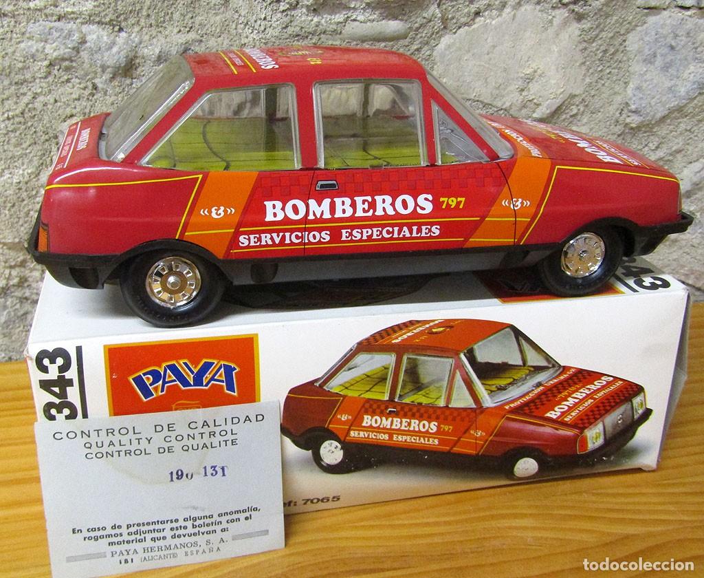 Juguetes antiguos Pay&aacute;: ANTIGUO COCHE VOLVO 343 BOMBEROS, DE PAYA - NUEVO Y EN SU CAJA - HOJALATA Y PLASTICO