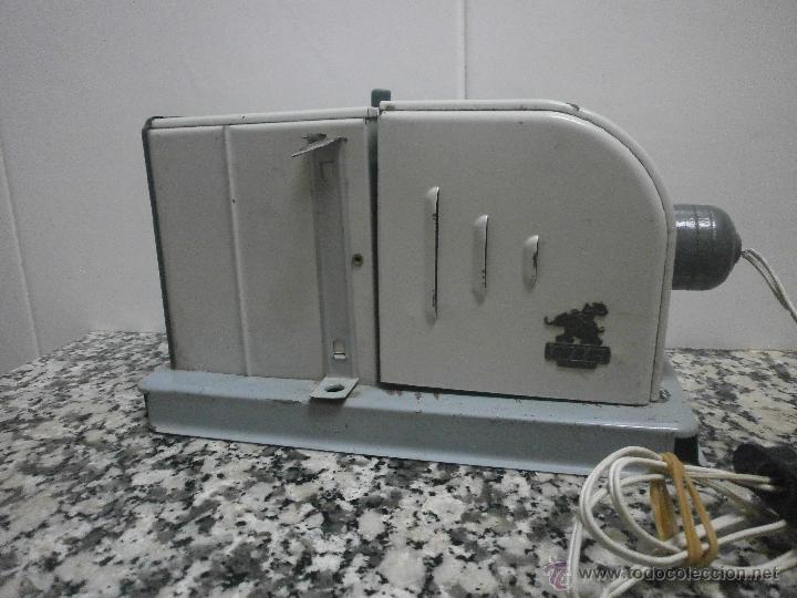 Juguetes antiguos: PROYECTOR DE CINE MARCA NIC - Foto 5