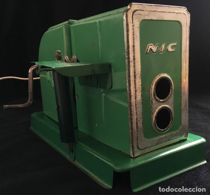Mini Projecteur, Projecteur Portable Pour Dessins Animés, Cadeau Pour