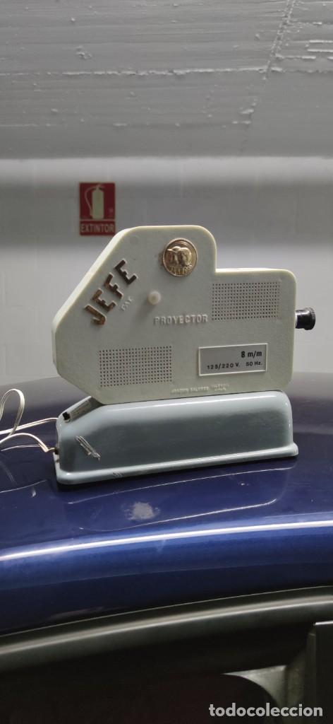 ANCIEN PROJECTEUR JOUET KID DE 8 mm AVEC SA BOITE ET NOITICE